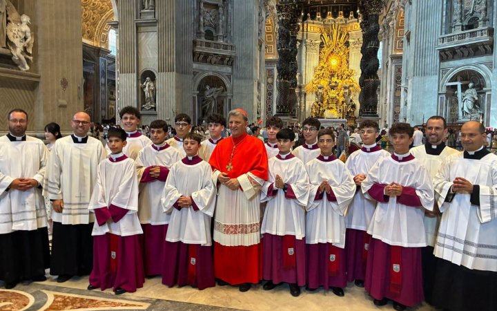 Vestment as Altarboys of St. Peter's Basilica by Cardinal Mario Grech