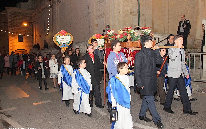 MUSEUM CHRISTMAS PROCESSION 2014