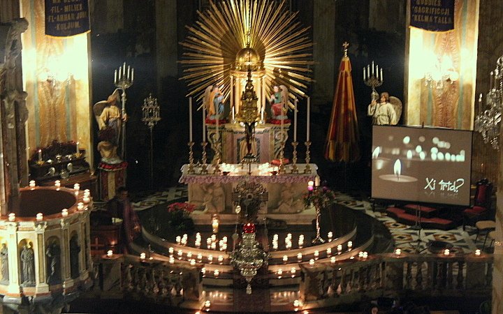Candlelightmassyouths