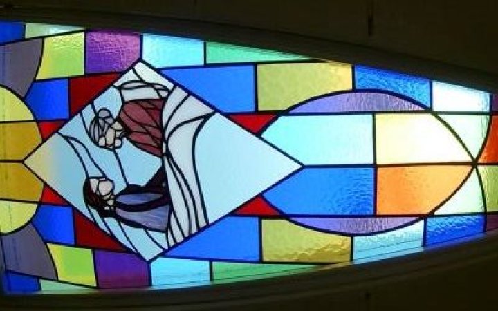 5th New stained Glass at the “ĦNIENA DIVINA” cemetery