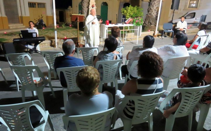 Mass at North Street by GĦAQDA ARMAR TRIQ IT-TRAMUNTANA