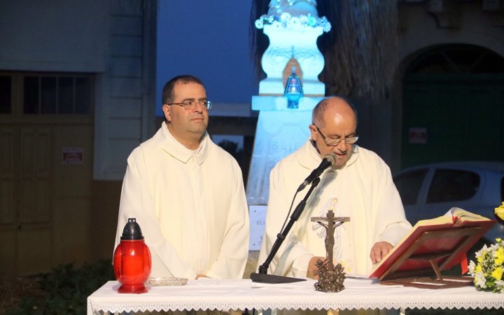 Mass by GĦAQDA ARMAR TRIQ IT-TRAMUNTANA