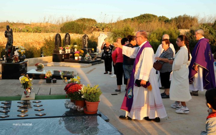 Blessing of tombs and Mass