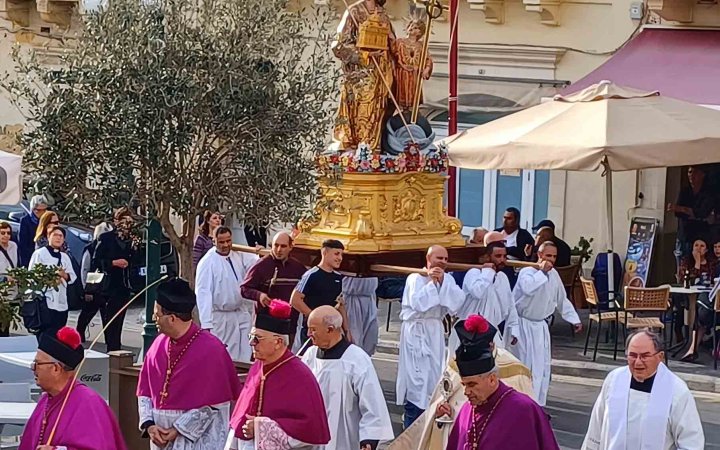 Procession of Our Lady of the Rosary